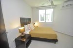 Queen Size Bed & bathroom ensuite
